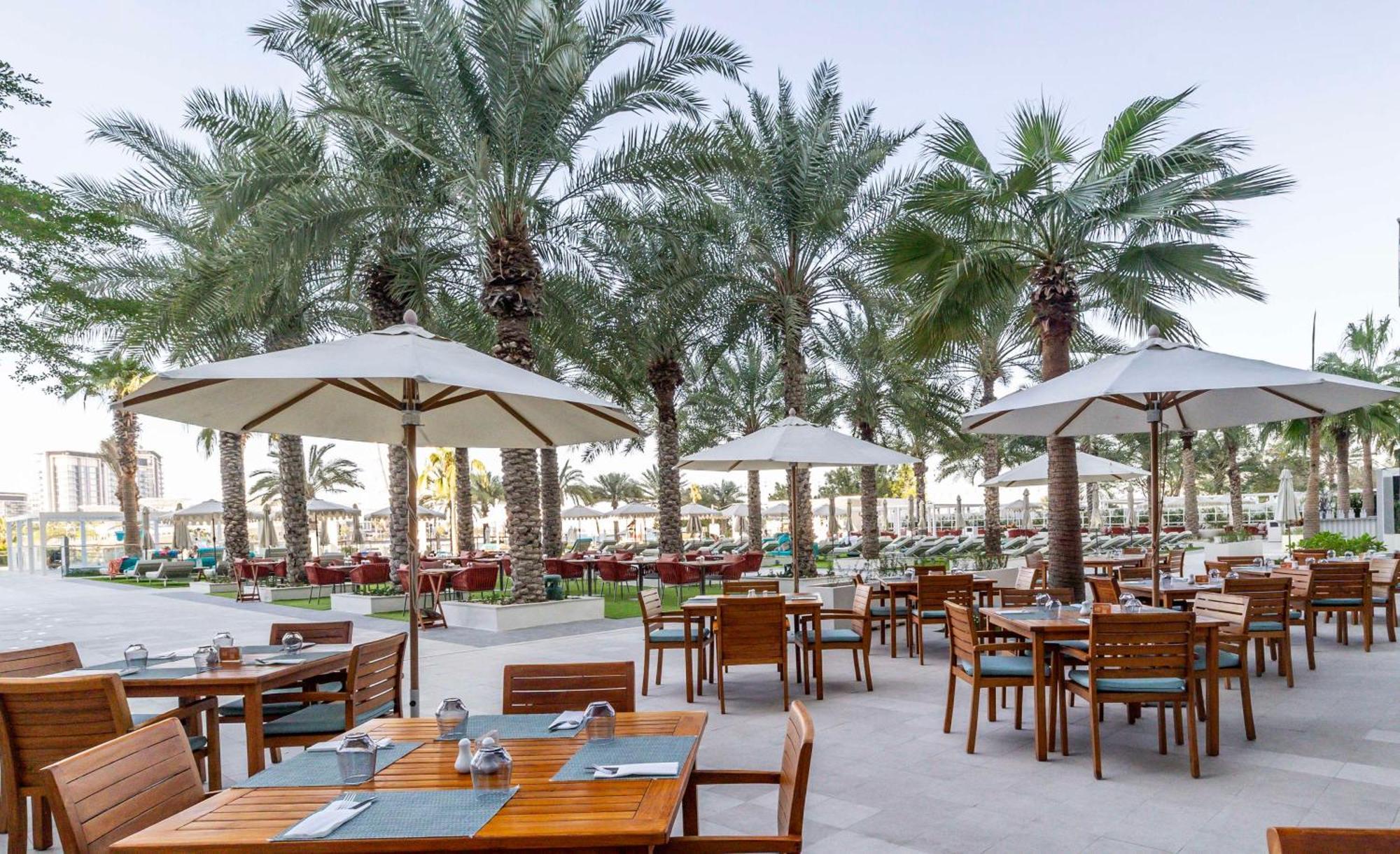 Doubletree By Hilton Dubai Jumeirah Beach Extérieur photo
